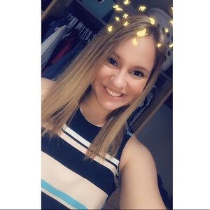 Meet your Posher, Alexis